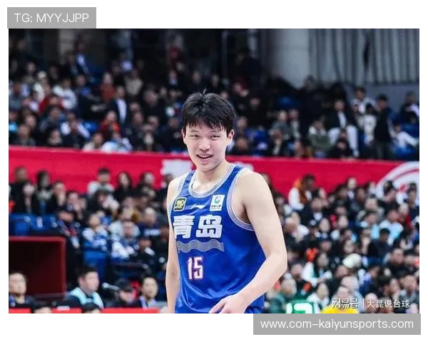 周鹏盛赞杨瀚森发现并解决问题能力再次证明其关键时刻的大本事